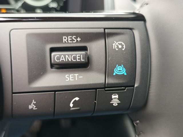 Nissan Qashqai 1.3 DIG-T N-Connecta °Navi°RFK°SHZ°BF°