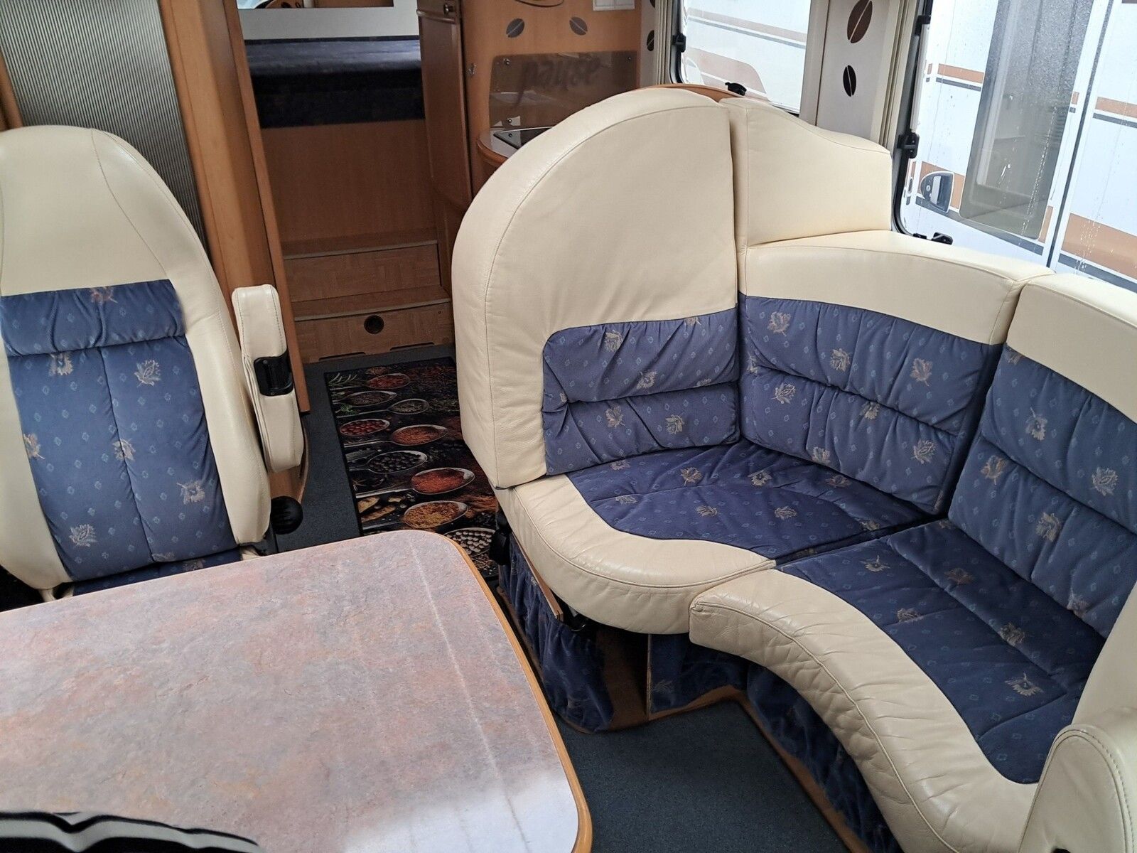 Fahrzeugabbildung LMC Liberty I 6900 SAT+TV, Markise, Fahrradträger