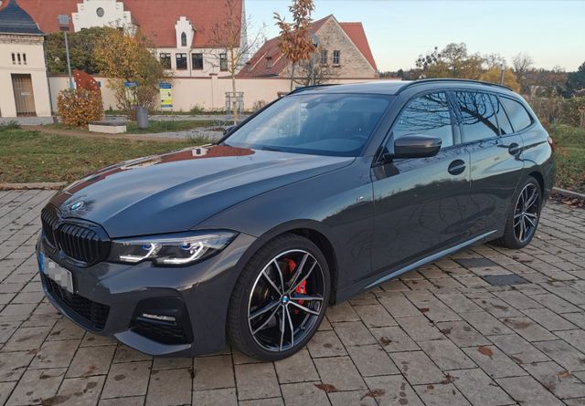 BMW 320d Touring M Sport Automatik M Sport