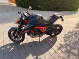 KTM 1290 Super Duke R