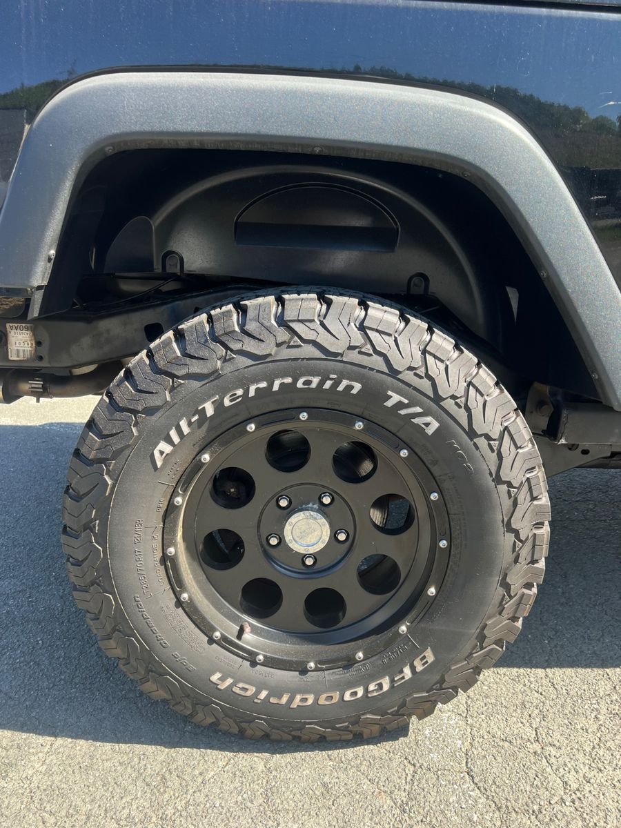 Fahrzeugabbildung Jeep Wrangler  Unlimited Rubicon *HÖHER/BREITER*