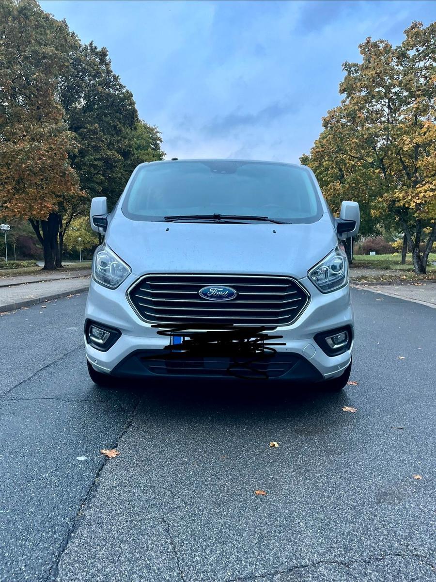 Ford Tourneo Custom