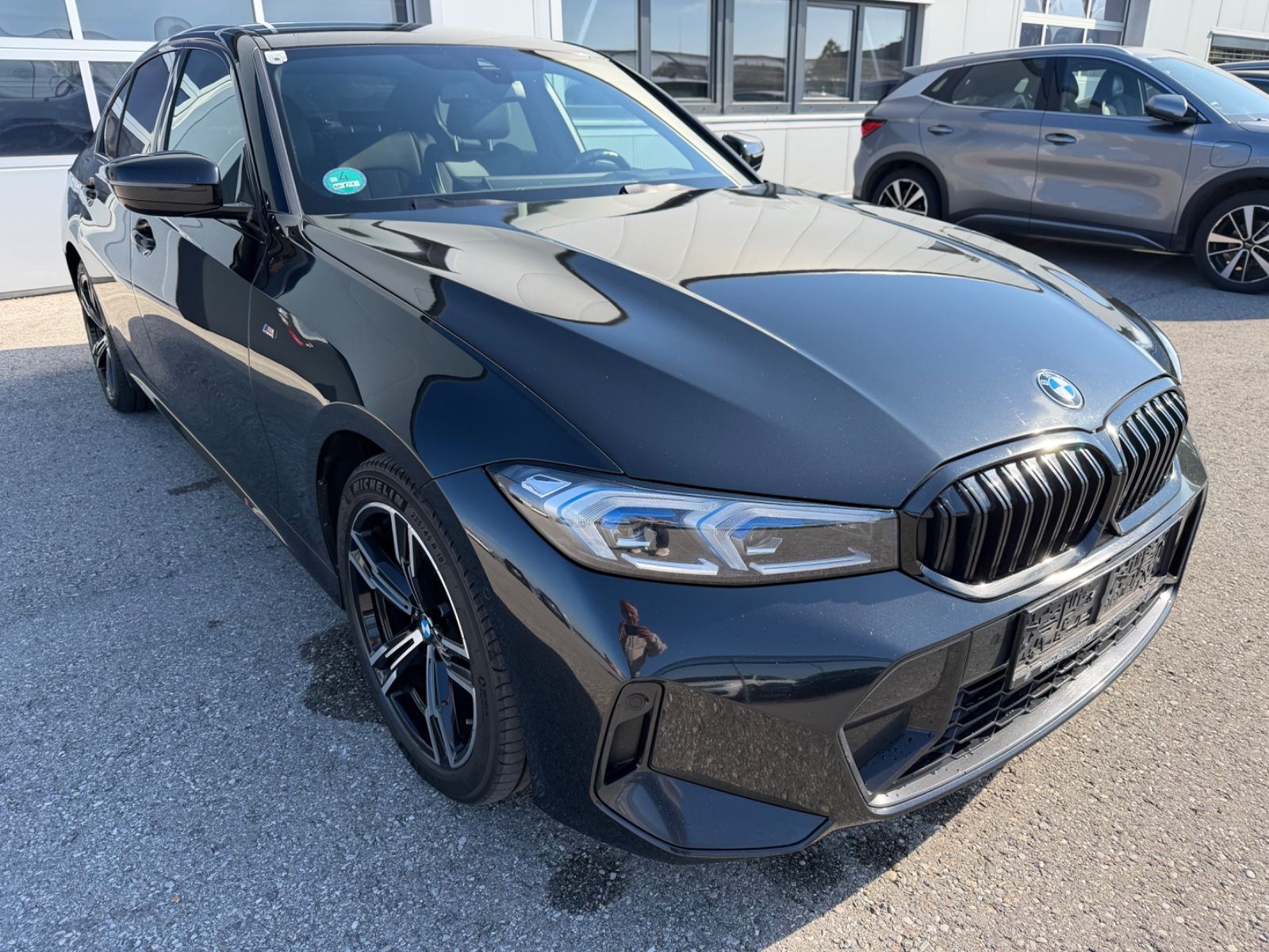 BMW Limousine 320 d xDrive M Sport imagem 3