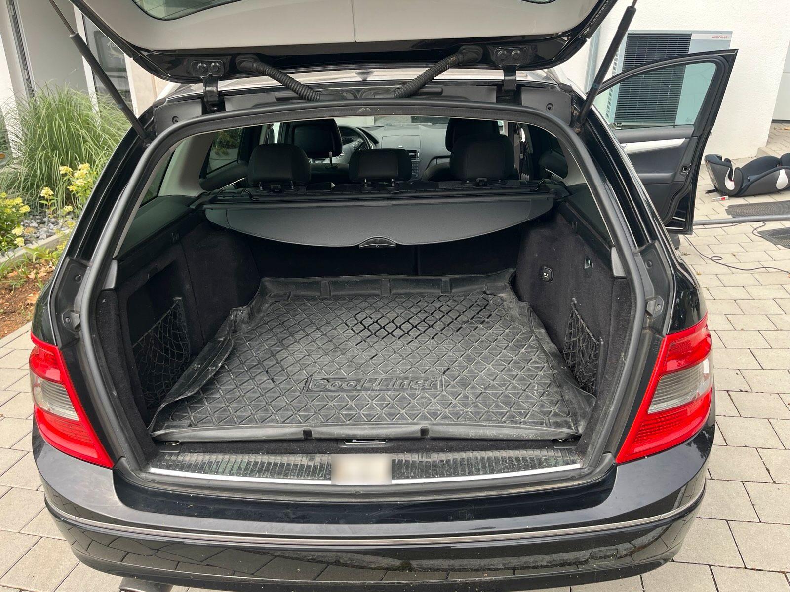 Mercedes-Benz C200 2009 — photo 5