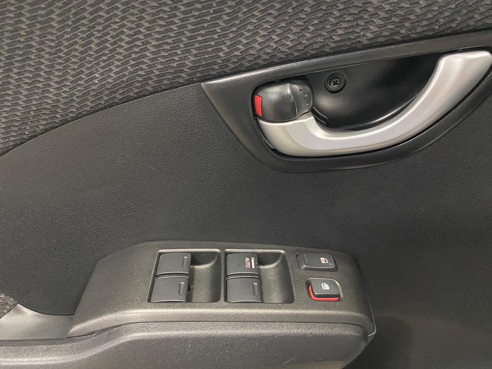 Fahrzeugabbildung Honda Jazz 1.4 KAT 1.4 Elegance KLIMA+ALU+ALLWETTER+