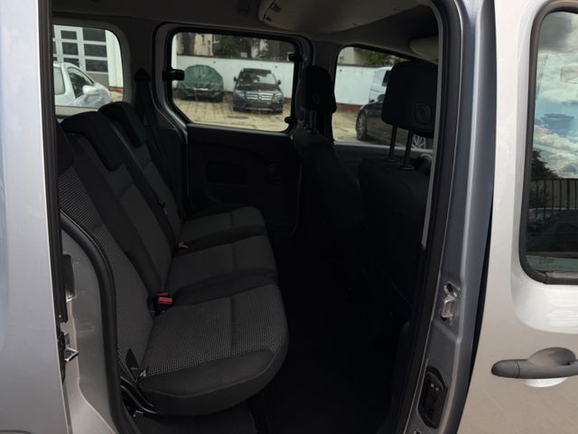 Citan Kombi 111 CDI extralang, 7 Sitze, AHK Bild 10