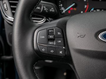 Ford Fiesta Titanium LED Klimaautom DAB Sitzheizung