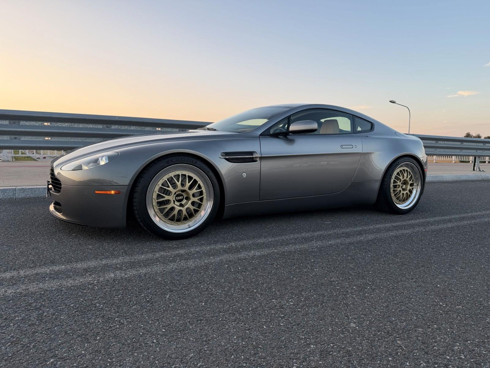 Aston Martin V8 Vantage 4.7l Sportshift  BBS E88 H&R