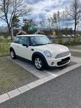 MINI Mini one Pepper White 1.6 - MINI MINI: Pepper White