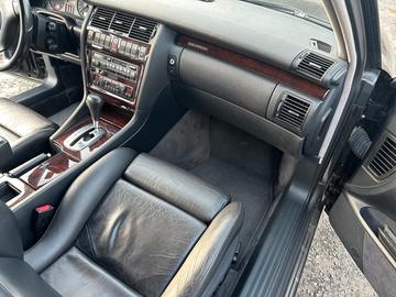 1996 AUDI A8 照片 3