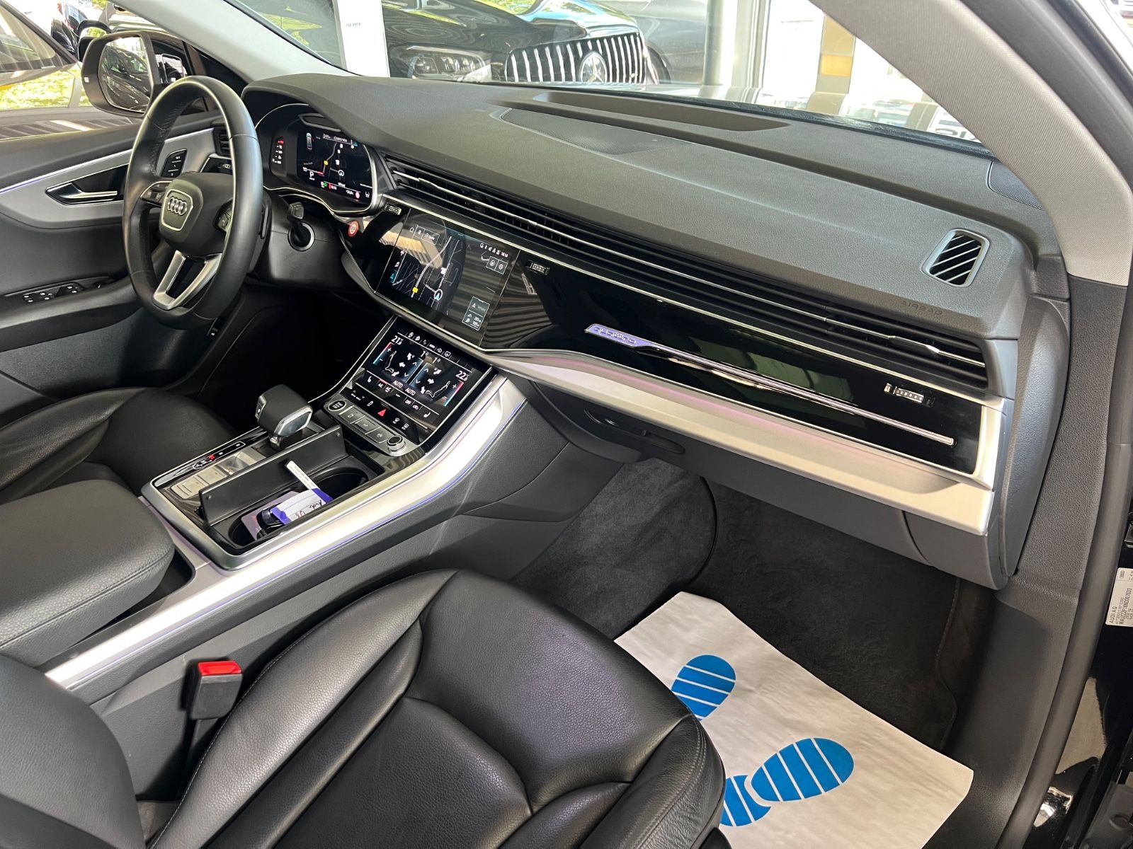 Fahrzeugabbildung Audi Q8 50 TDI quattro * PANO * 4x SITZHEIZUNG * 360