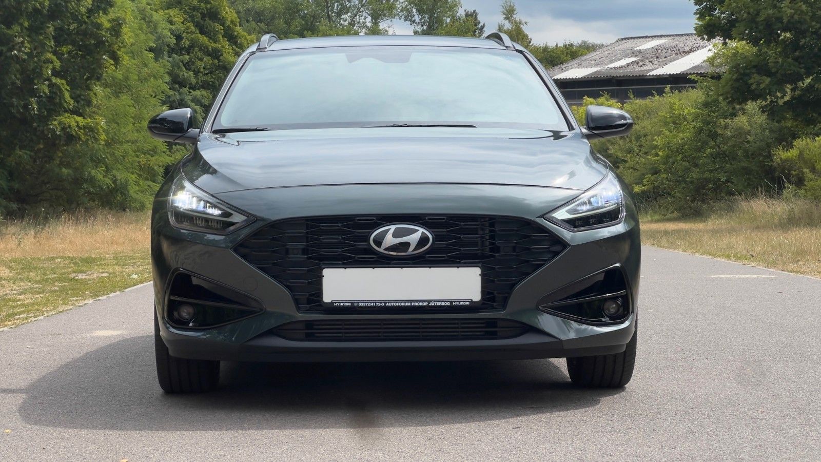 Fahrzeugabbildung Hyundai i30 1.0 T-GDI Advantage *Plus-Pkt*Navi*RFKamera*