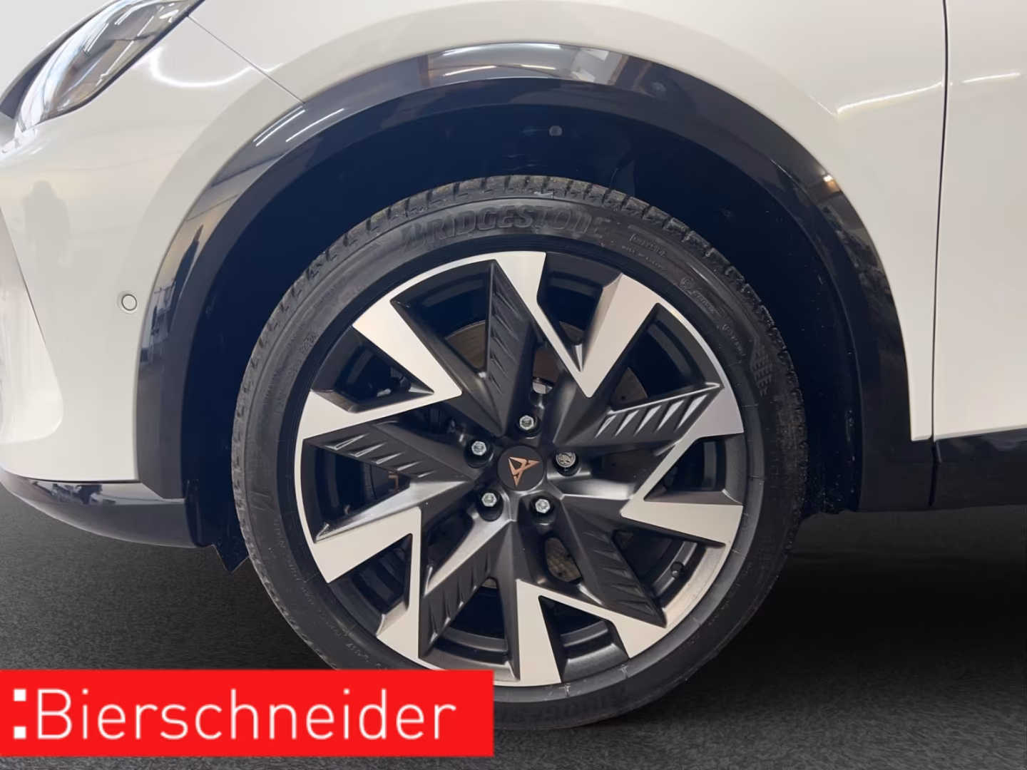 Cupra Formentor 2.0 TSI DSG 4Dr. VZ 990.- Anz. NAVI RF, миниатюра 8