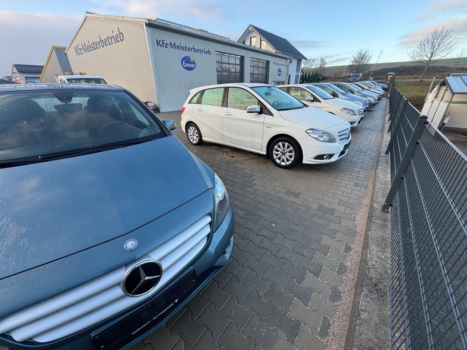 Mercedes-Benz B 180 Aus 1.hand mit Neuem TÜV Guter Zustand