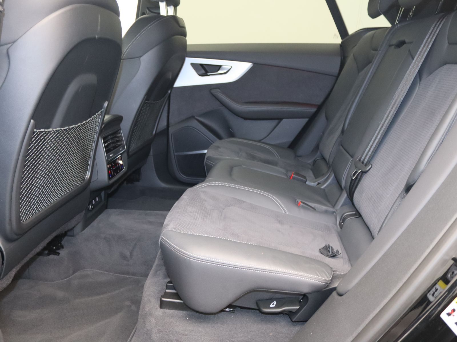 Audi Q8 - Bild 14