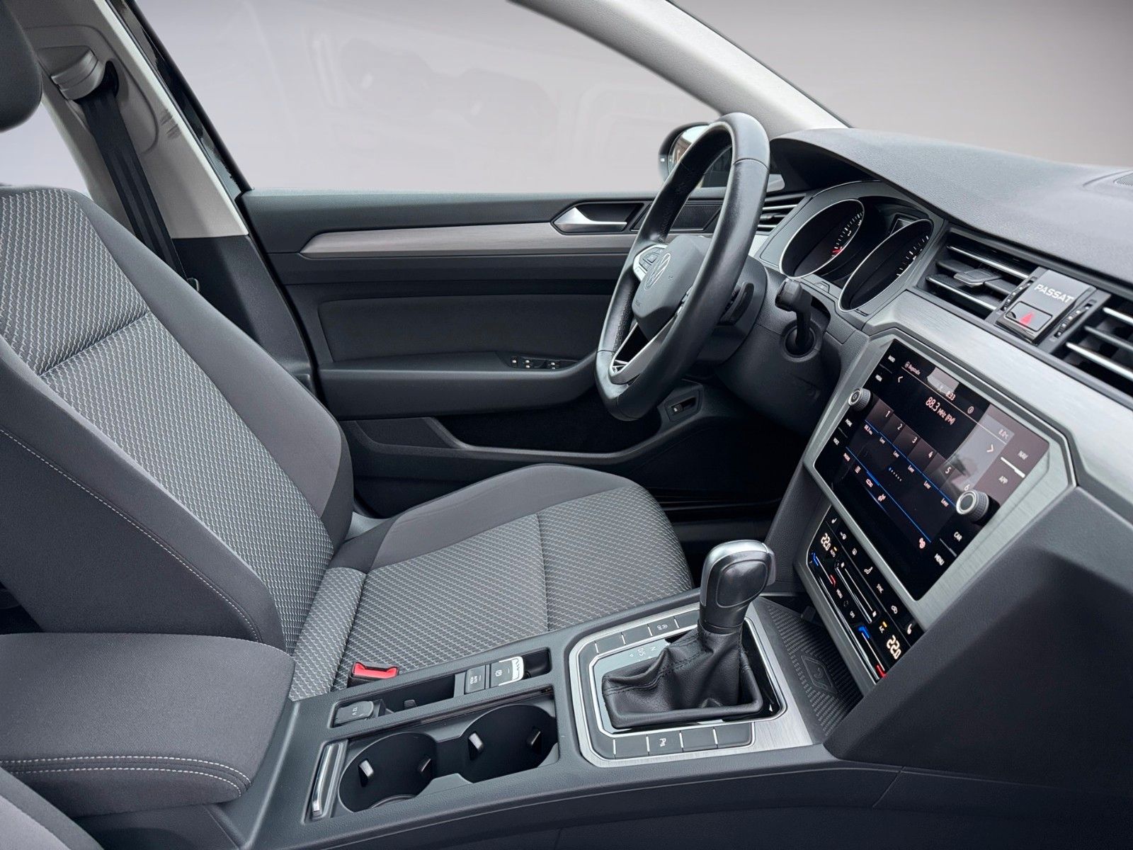 Fahrzeugabbildung Volkswagen Passat Variant Conceptline