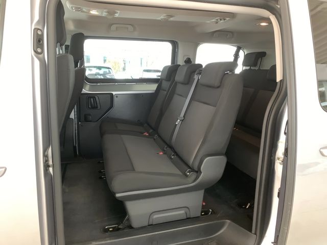 Vivaro 2.0 D M