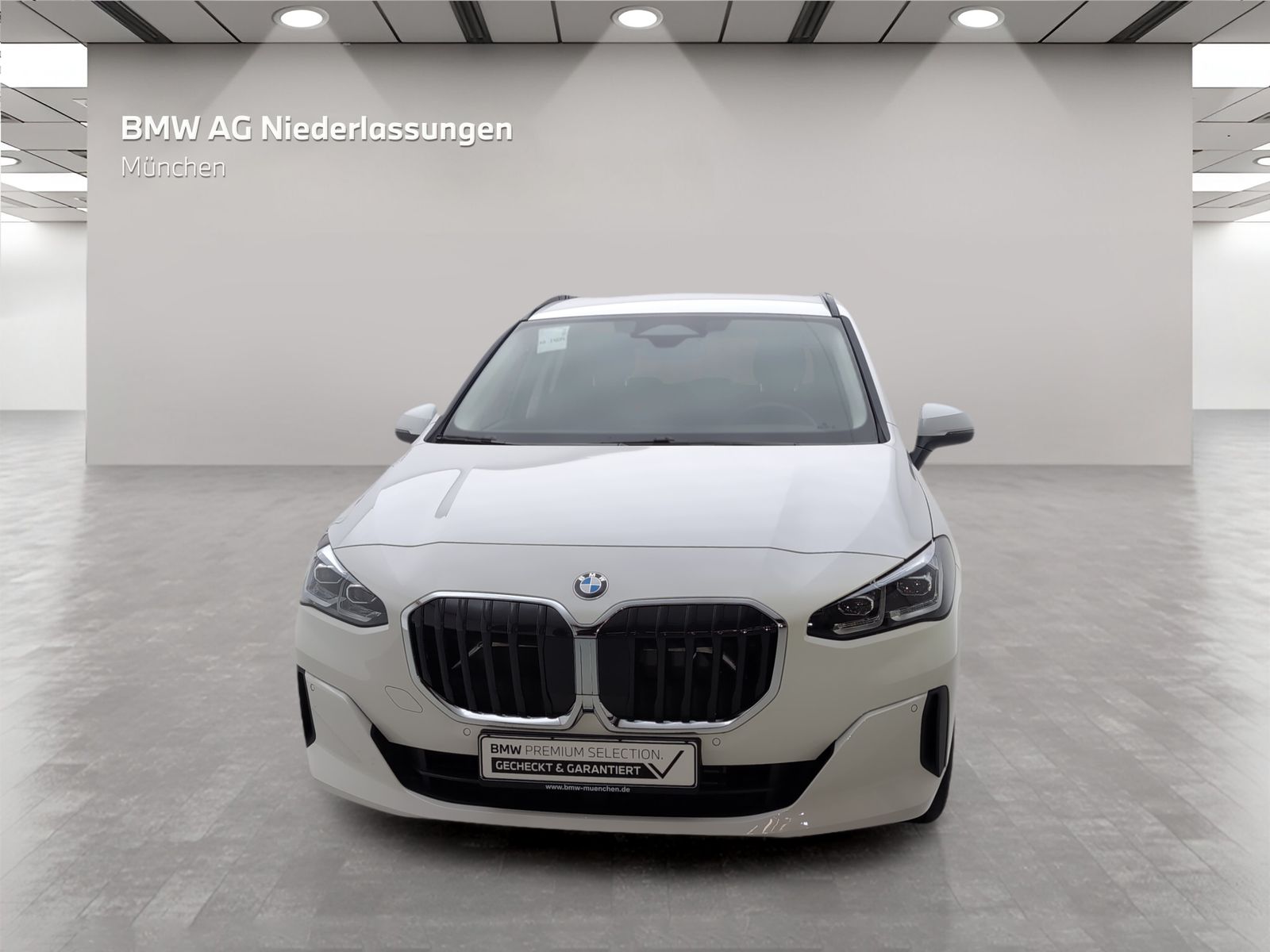 BMW 220 Active Tourer - Bild 4