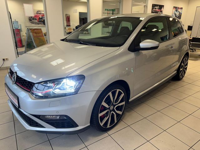 Volkswagen Polo V GTI/ 1.HAND/SCHECKHEFT/WENIG KM/LED