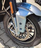 Triumph Rocket 3 GT - Triumph Rocket 3 R