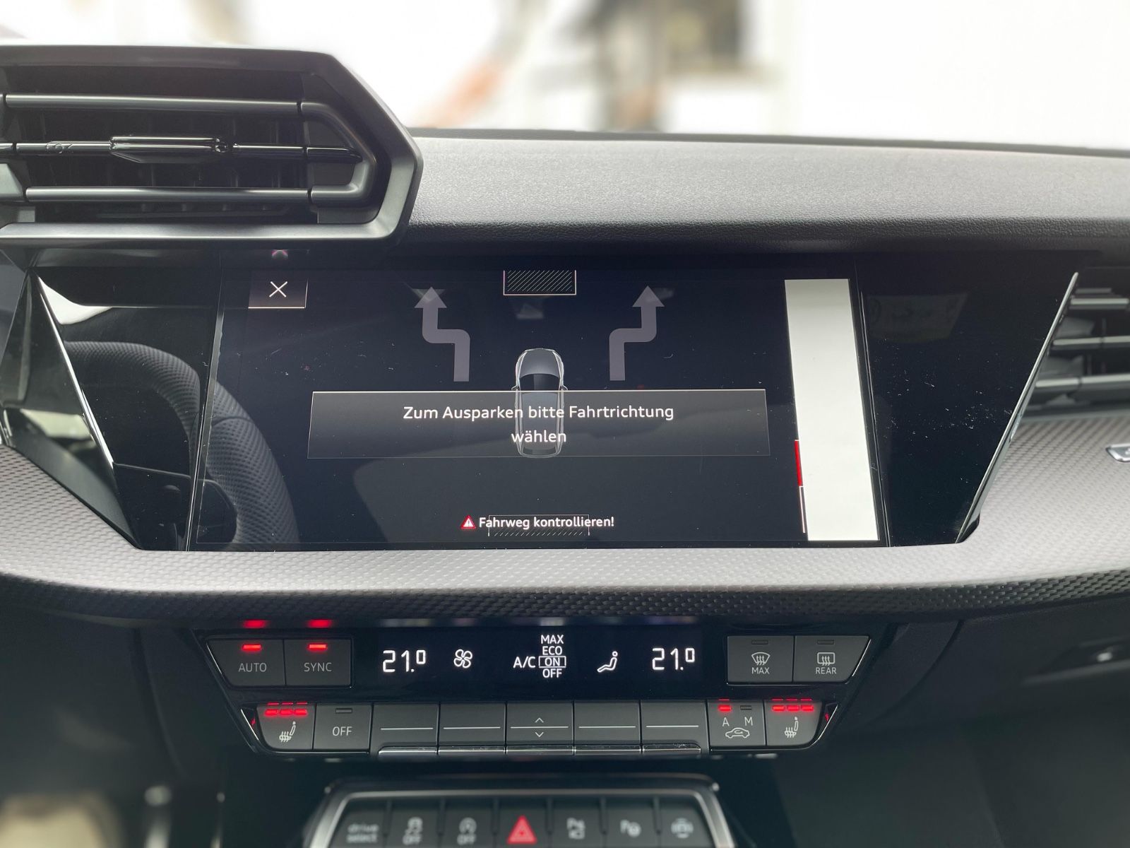 Fahrzeugabbildung Audi RS3 SB Facelift |Matrix|ACC|Sonos|RS-Schalen|HUD