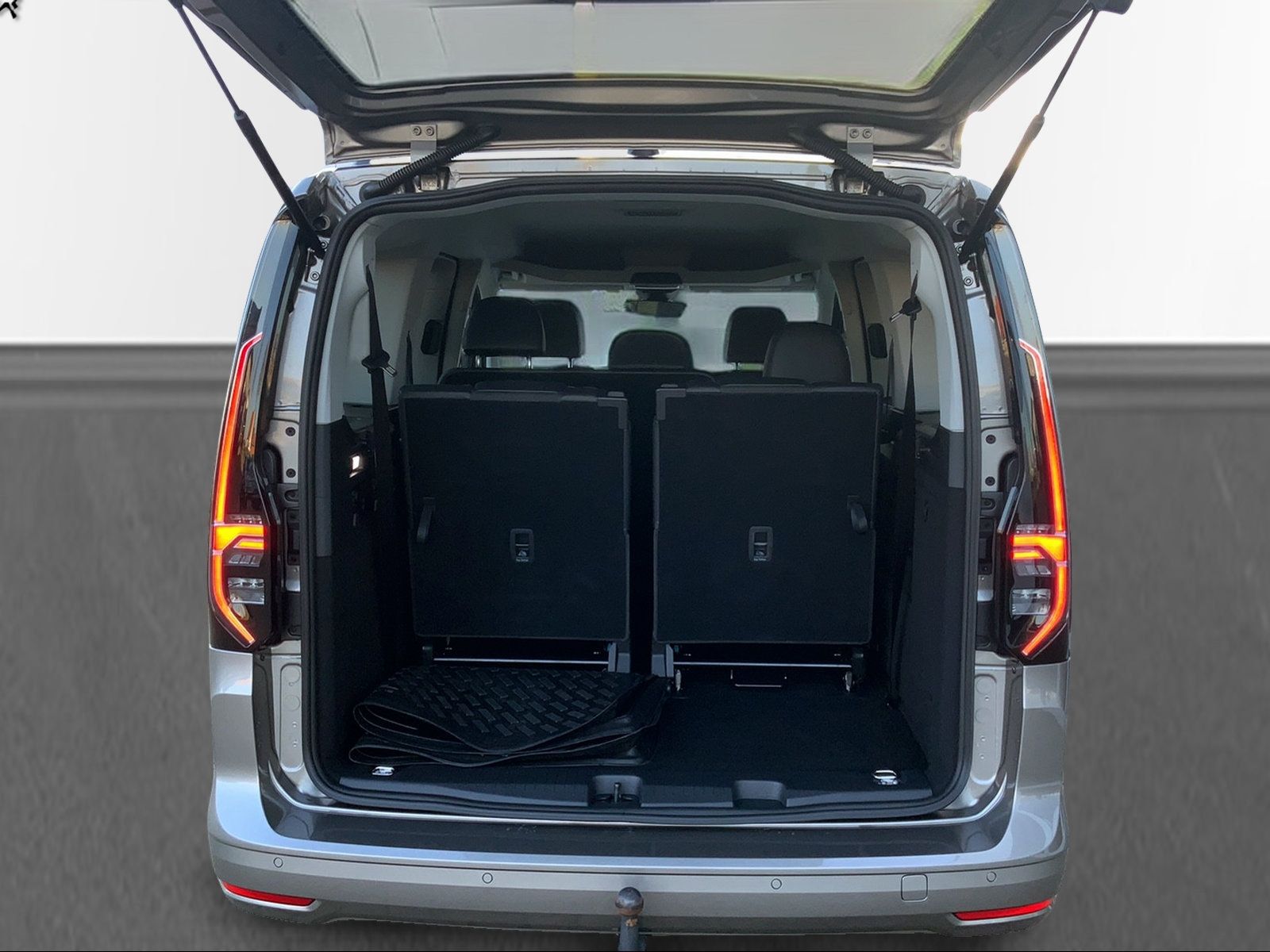 Caddy 2.0 TDI Maxi Edition, 7S,AHK,NAV,LED.