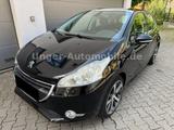 Peugeot 208 Allure 1.2 PureTech 110*Klima*Pano*Navi*LED* - Peugeot 208 in Frankfurt (Main)