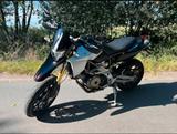 Aprilia Dorsoduro 750 SMV, Top Gepflegt, RoadsItalia - APRILIA DORSODURO 750