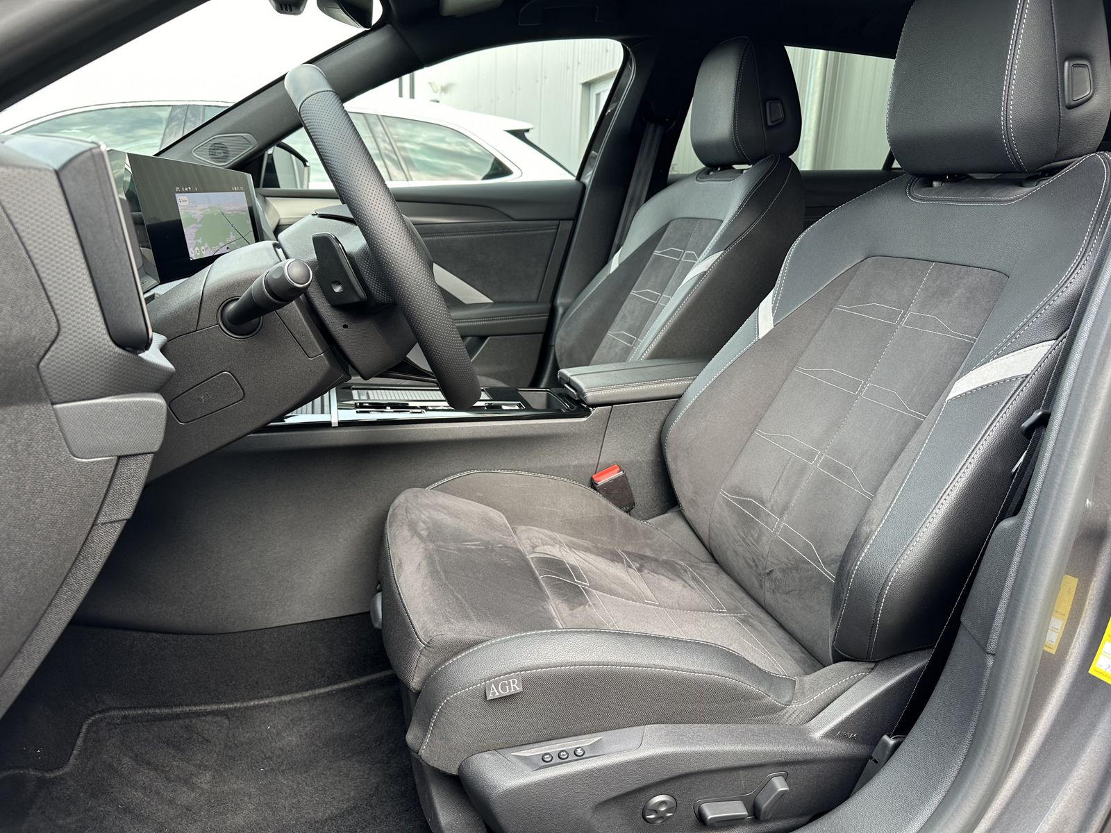 Fahrzeugabbildung Opel Astra SpT 1.5 D Aut. GS NAV+LED+PANO+360°+CARPLA