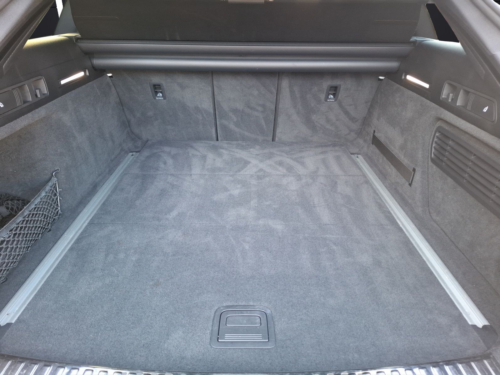 Fahrzeugabbildung Audi A6 Avant 45 TFSI sport quattro S-tronic STH LED