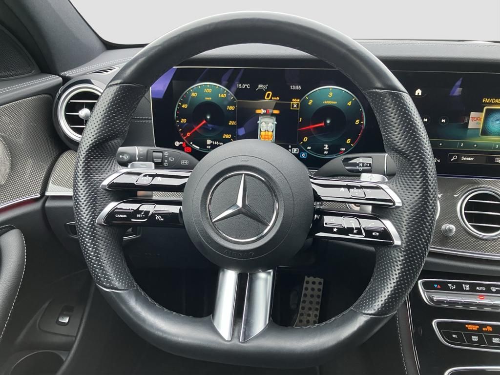 Fahrzeugabbildung Mercedes-Benz E 400 d 4MATIC T-Modell AMG*LED*HUD*FAP*Nav*360°