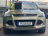 Ford Kuga Titanium SUV, Geländewagen, AHK - Gelände gebraucht