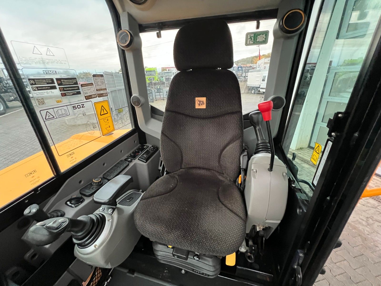 Fahrzeugabbildung JCB 50Z-2 Pro Minibagger / nur 964 h / 2021