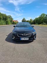Opel Insignia 2.0 Turbo 191kW GSI Auto 4x4 ST GSI - Opel Insignia: Allradantrieb, Turbo