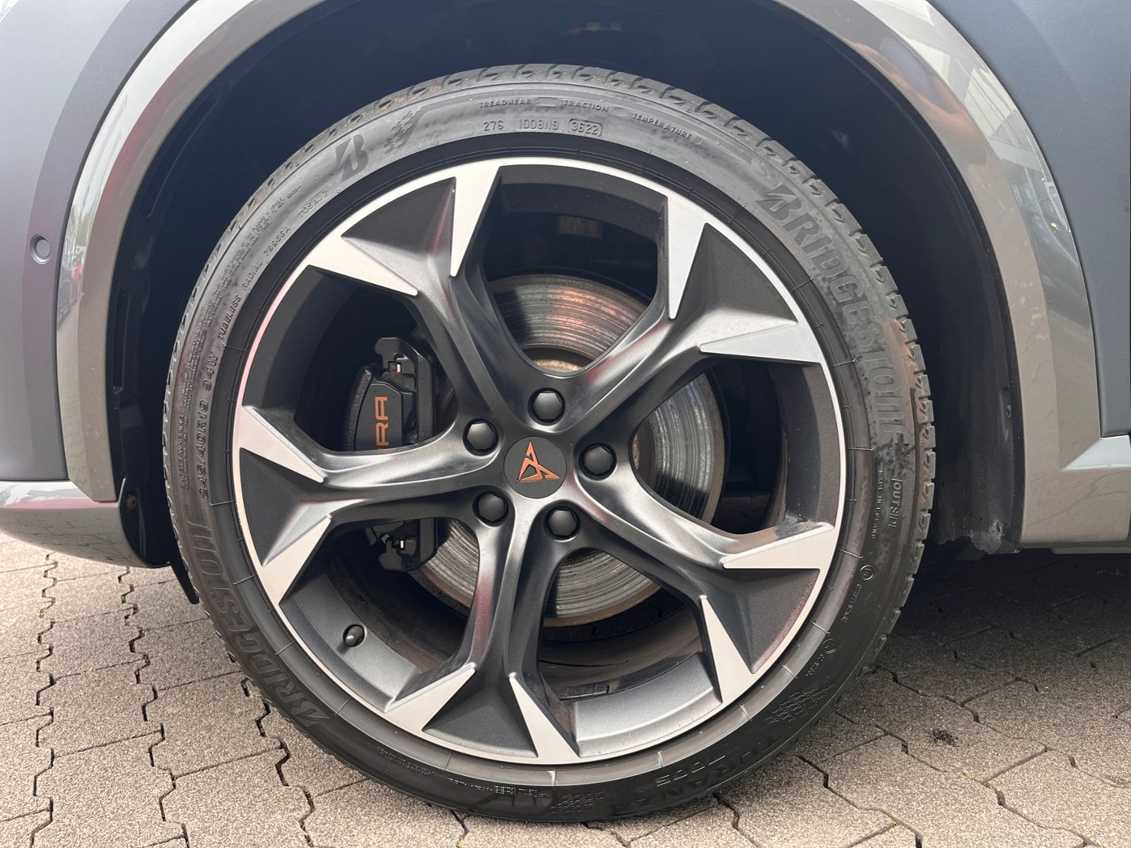 Fahrzeugabbildung CUPRA Formentor eHybrid VZ PANO LED NAV 19"