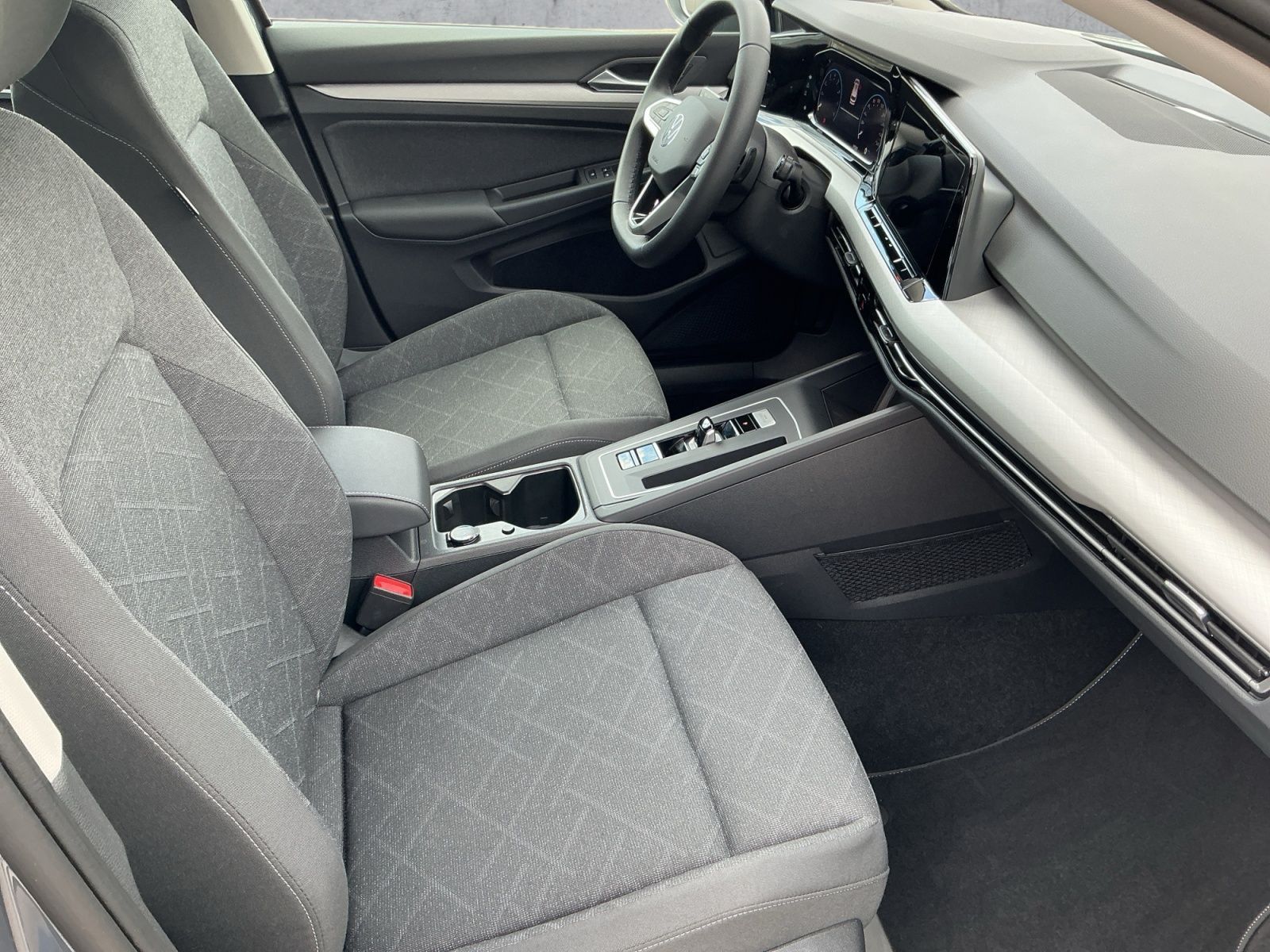 Volkswagen Golf - Bild 13