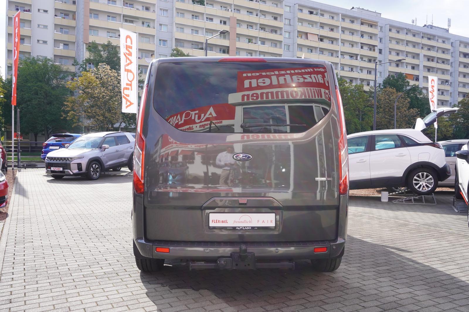 Ford Tourneo Custom Titanium X L1 Bi-Xenon Navi