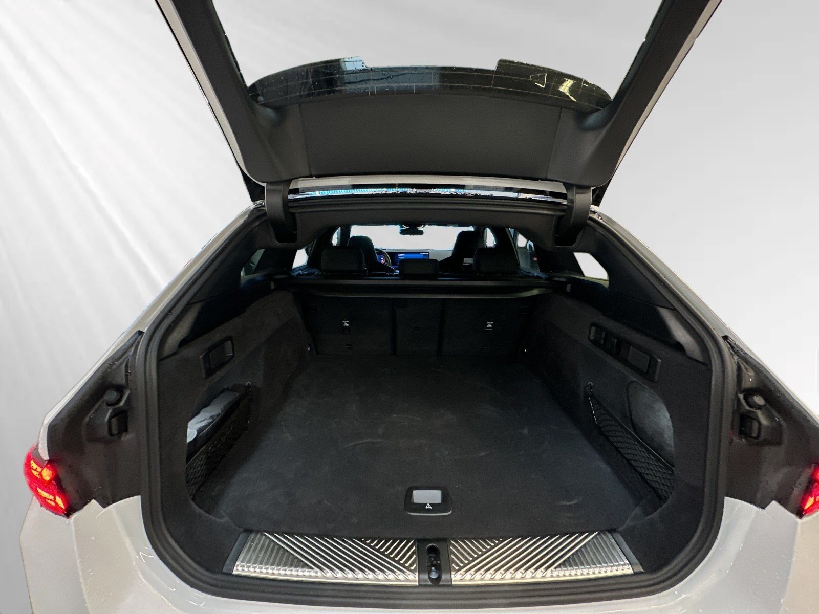 BMW M5 - Bild 16