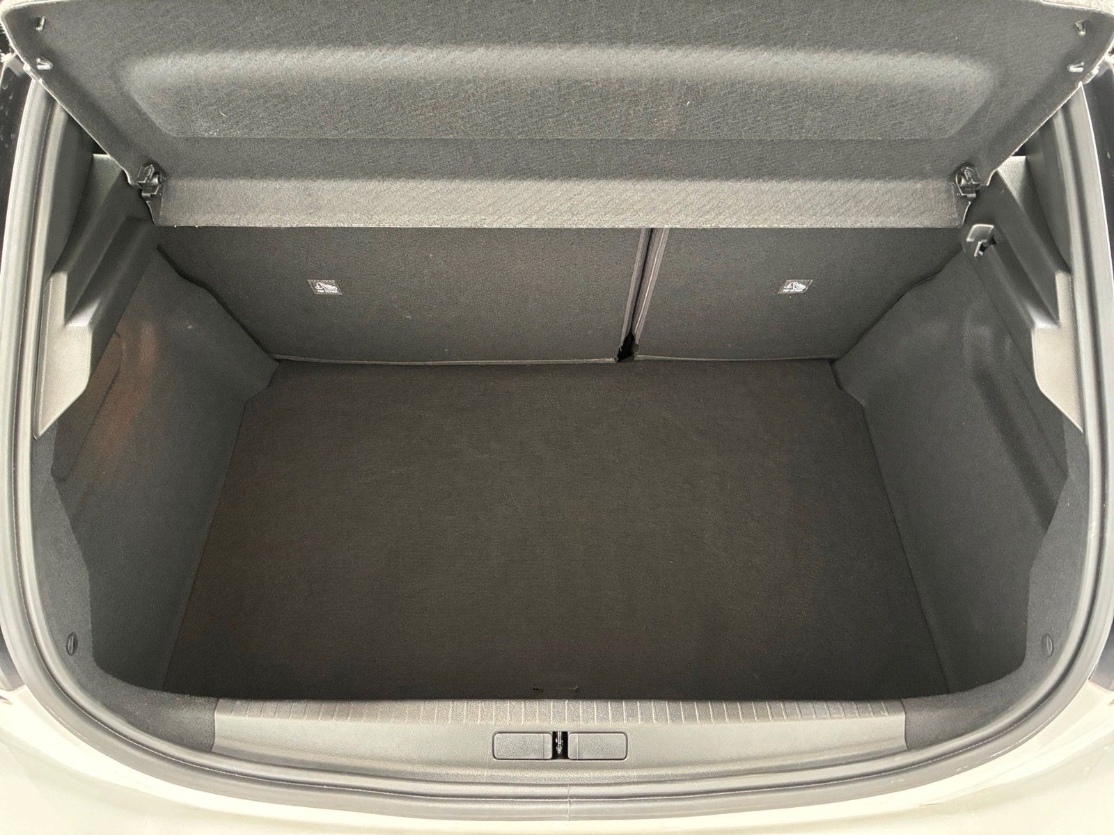 Fahrzeugabbildung Opel Corsa F GS 100PS Automatik/Kamera/Navi!