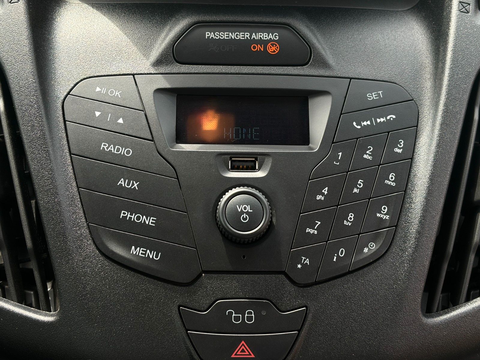 Fahrzeugabbildung Ford Tourneo Connect 1.0 EB Trend Klima Zahnr. neu