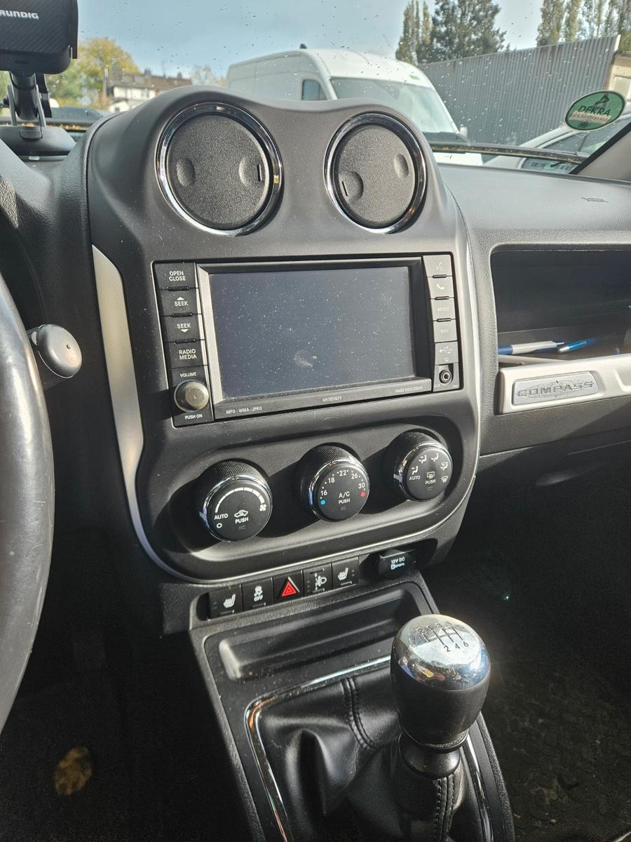 Jeep Compass 2014 — photo 7