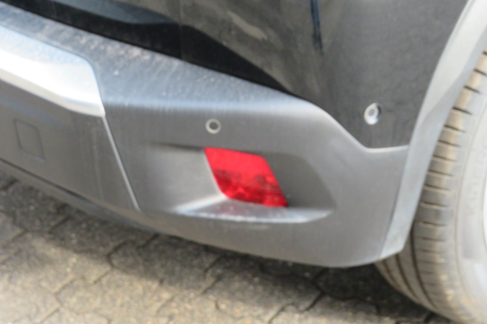 Fahrzeugabbildung Peugeot 2008 e- GT PDC KAMERA NAVI SITZH.