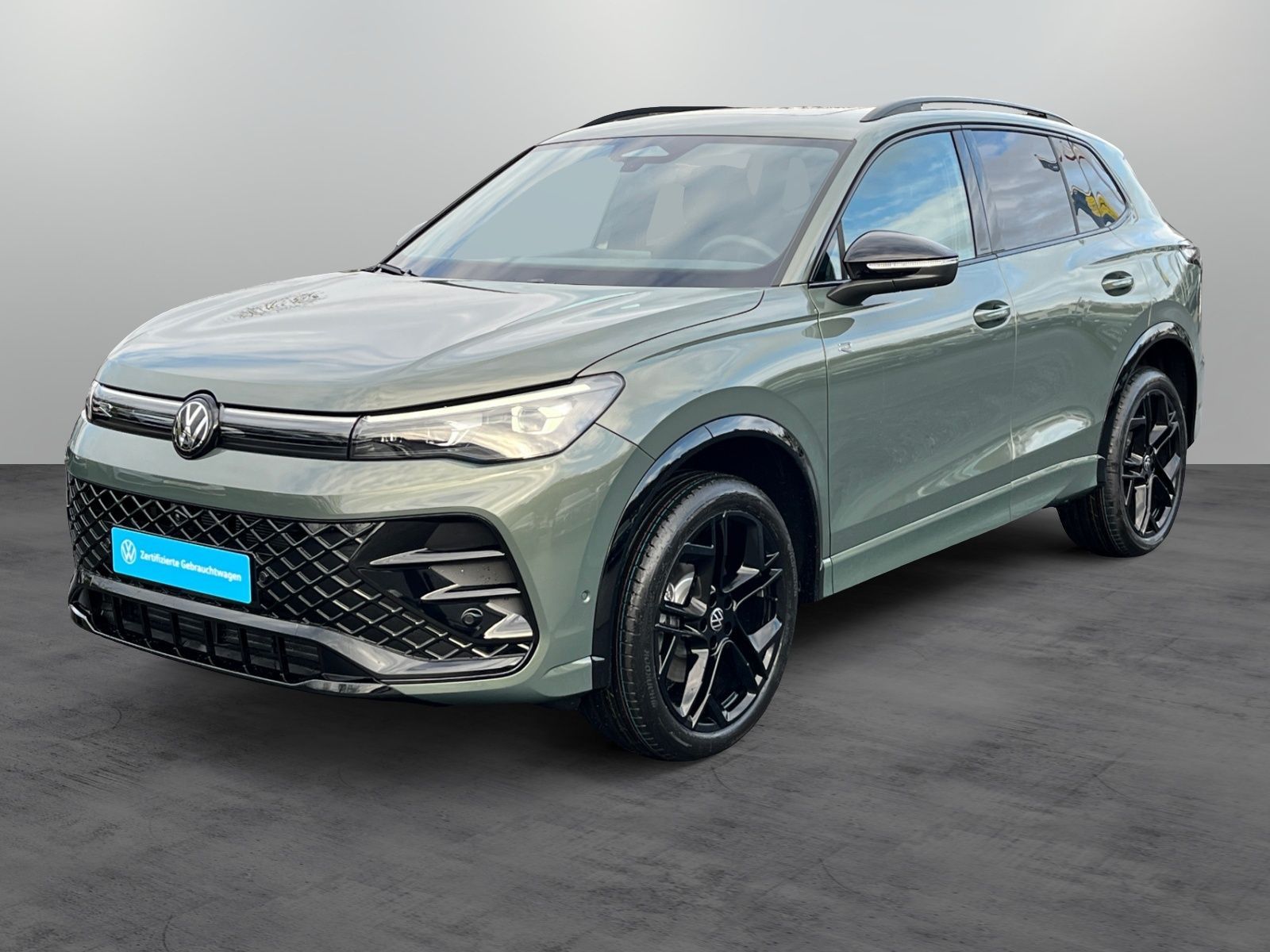 Volkswagen Tiguan R-Line 2.0 TDI 4M DSG HD-Matrix Pano foto 2