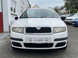 Skoda Fabia Combi 1.4 TSI SCHIEBEDACH KLIMA RADIO MP3 - Skoda Fabia aus 2007: Combi