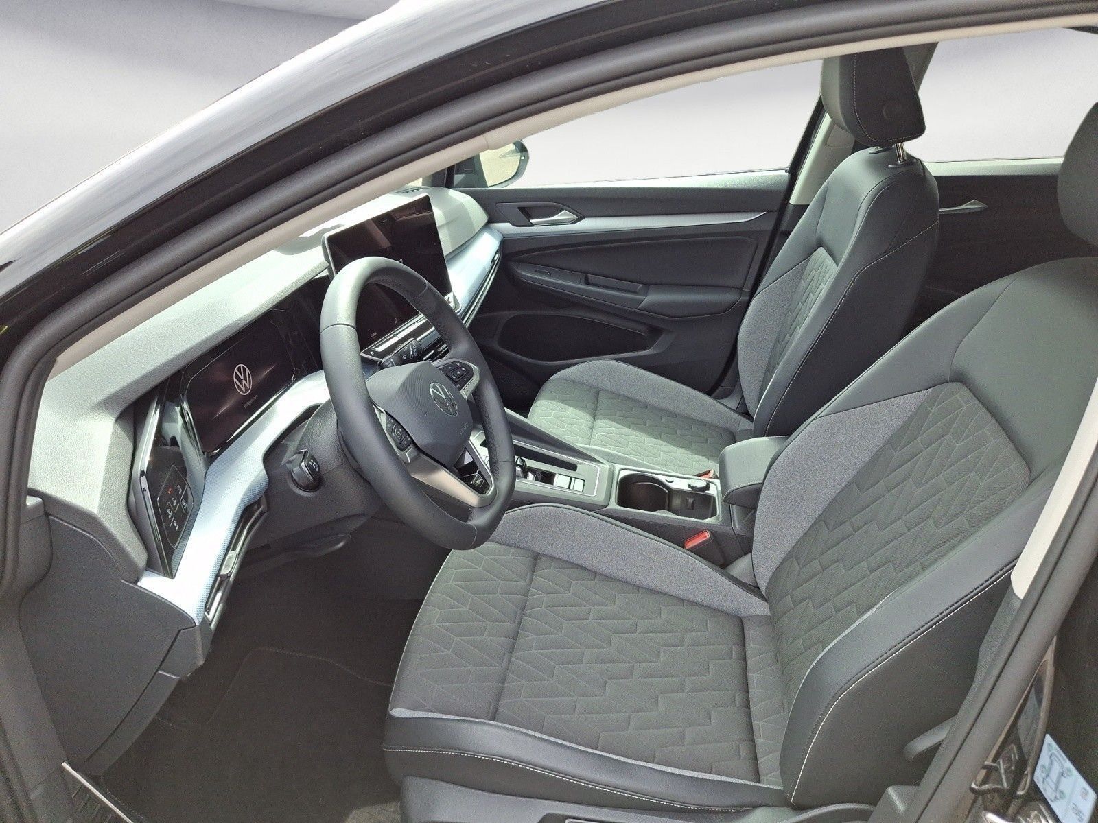 Volkswagen Golf - Bild 8
