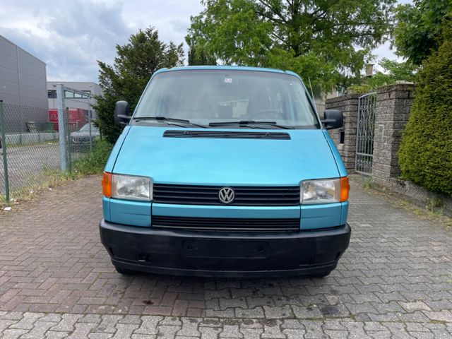 Volkswagen T4 Multivan 2.5  *1Hand *Bett *Tisch *6Sitze