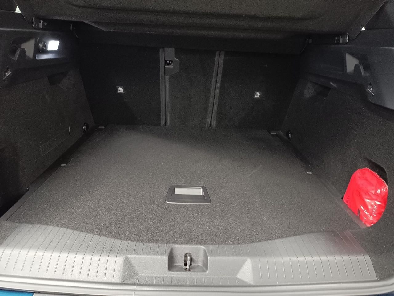 Fahrzeugabbildung Opel Grandland Edition MildHybrid 107KW AT