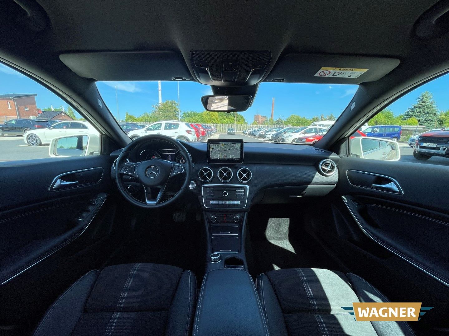 Fahrzeugabbildung Mercedes-Benz A 200 BlueEfficiency Sitzheizung 2-Hand