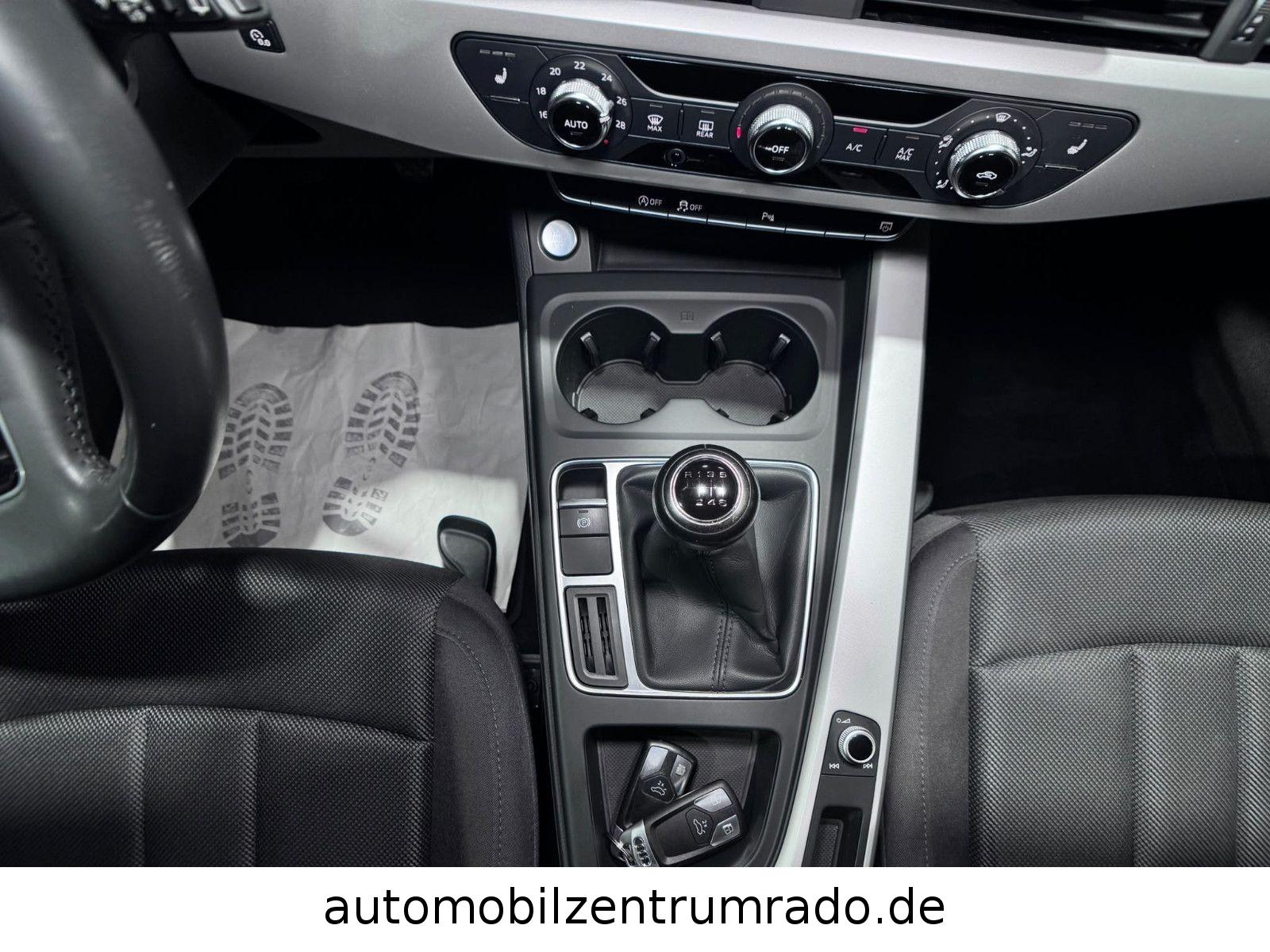Audi A4 Avant 35 TFSI Buisness LED PDC v+h MMI Plus