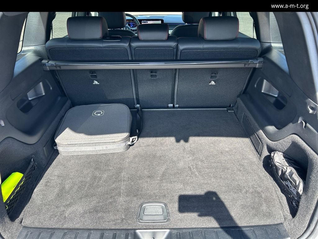 MERCEDES-BENZ EQB 350 4M AMG Prem.*AHK*Pano*FAP*Distronic*360°